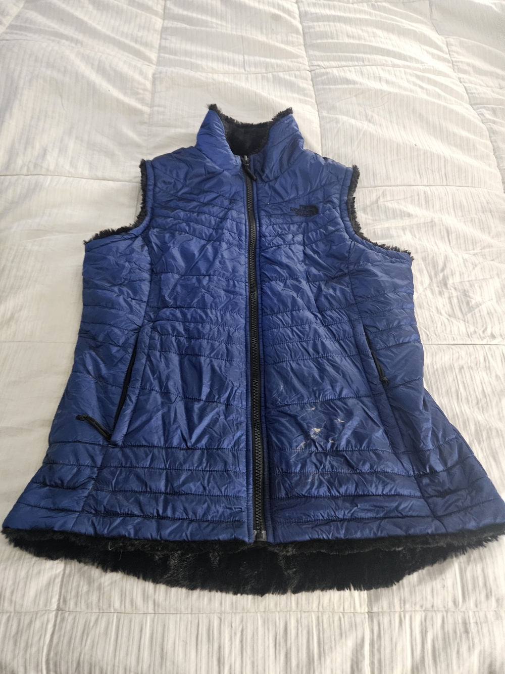 The North Face Women's Royal Blue Quilted Faux-Fur Lined Vest